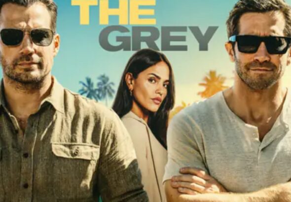 Henry Cavill, Jake Gyllenhaal und Eiza Gonzalez in einem sonnigen Staat mit Sonnenbrillen auf Cool getrimmt - In The Grey